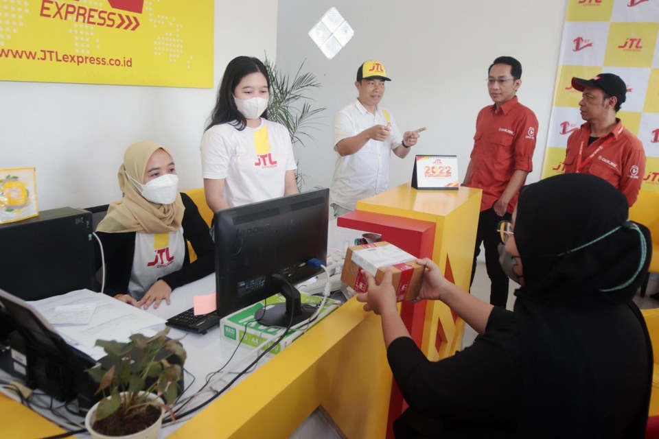 JTL Express dan Okejek Kolaborasi Perkuat Ekosistem Bisnis